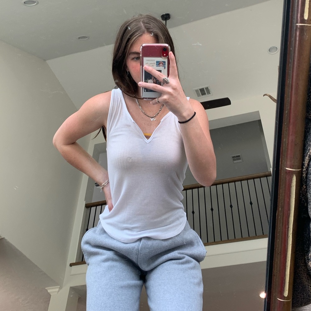 tank top me to we